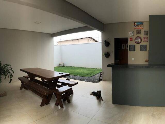 Casa para Venda em Primavera do Leste - 3