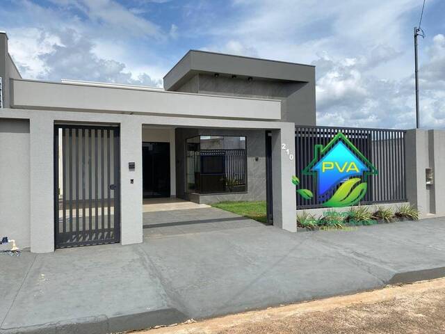 #323/LM - Casa para Venda em Primavera do Leste - MT