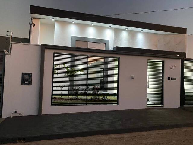 #333/LG - Casa para Venda em Primavera do Leste - MT