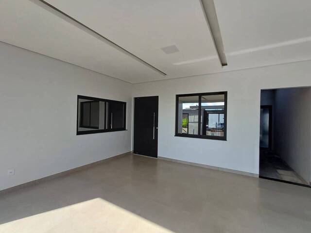#364/LM - Casa para Venda em Primavera do Leste - MT